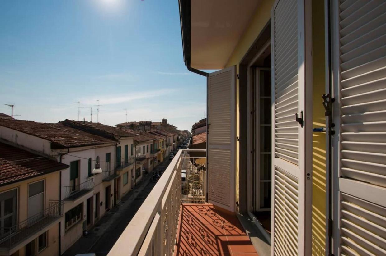 Splendida E Incantevole Casa A Due Passi Dal Mare Виареджо Экстерьер фото