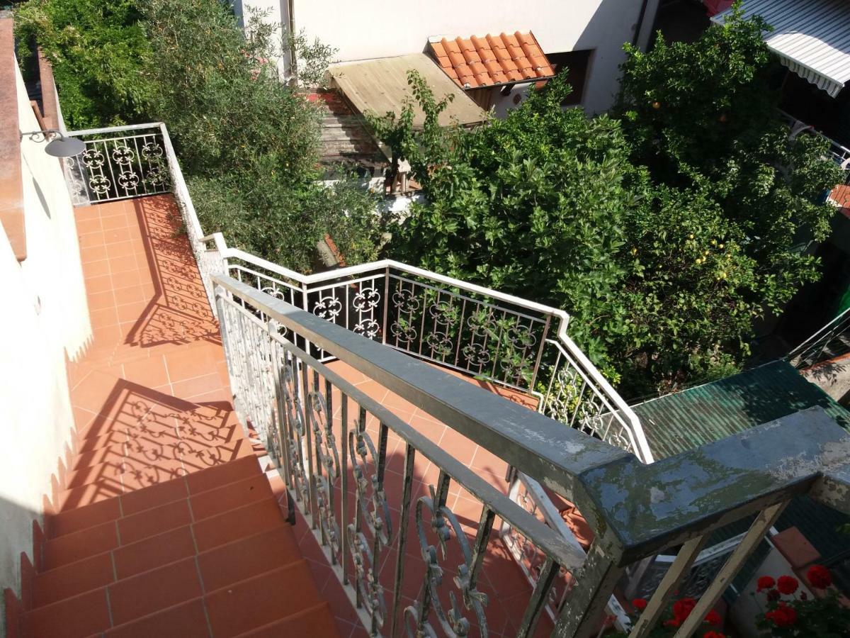 Splendida E Incantevole Casa A Due Passi Dal Mare Виареджо Экстерьер фото